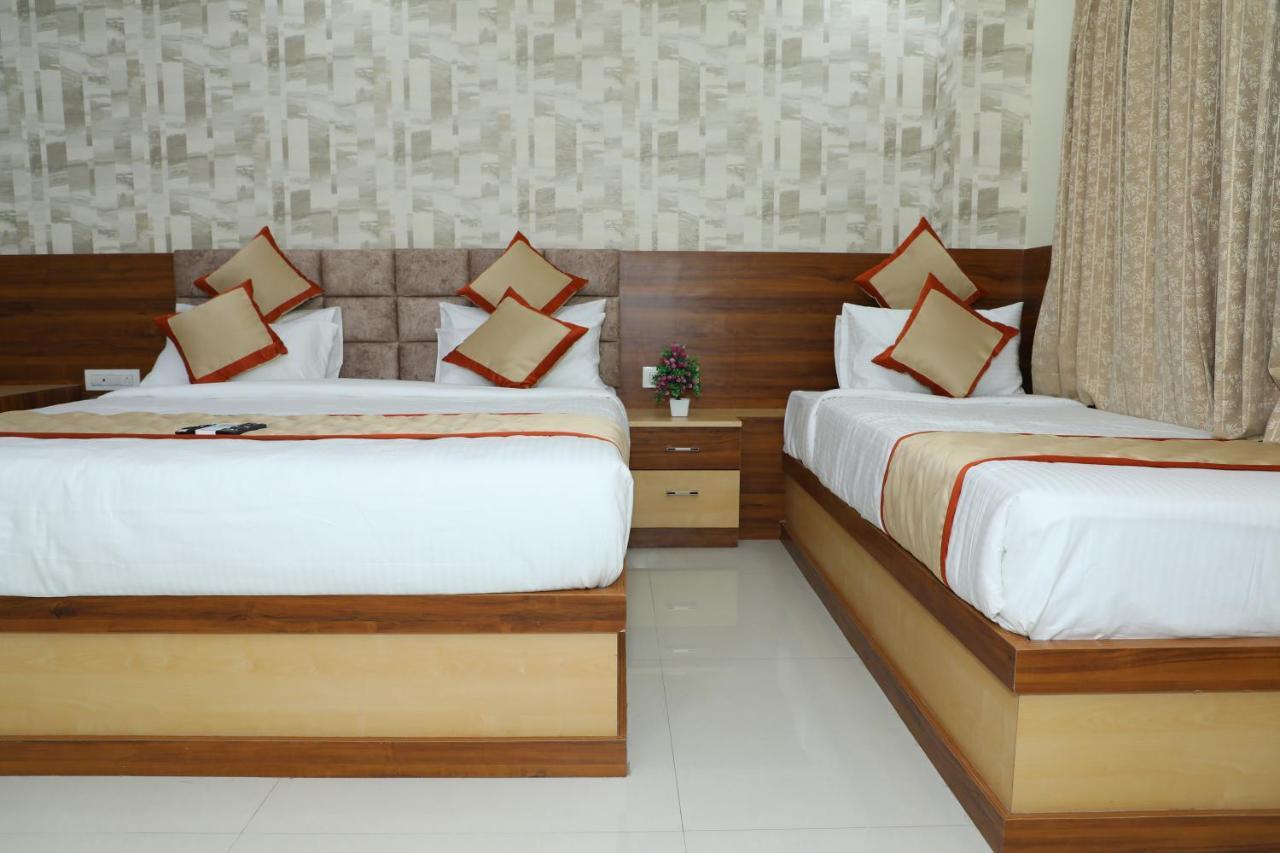 Hotel 8Th Mile Suites Bangalore Eksteriør bilde