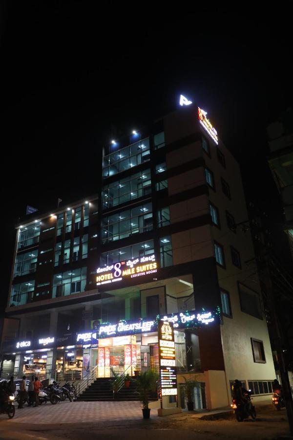 Hotel 8Th Mile Suites Bangalore Eksteriør bilde
