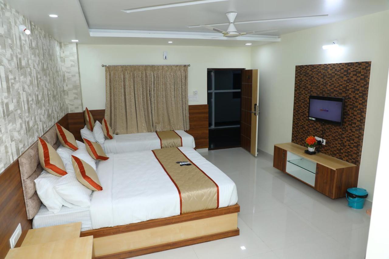Hotel 8Th Mile Suites Bangalore Eksteriør bilde